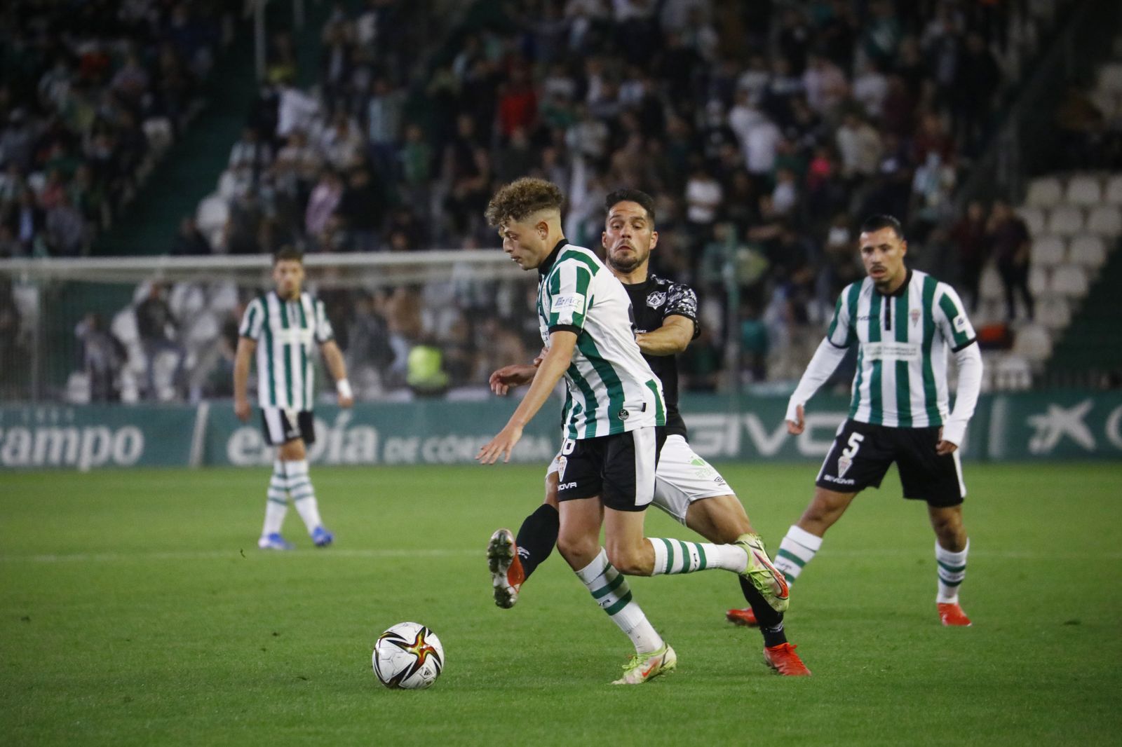 La victoria del Córdoba CF ante el Cacereño, en imágenes