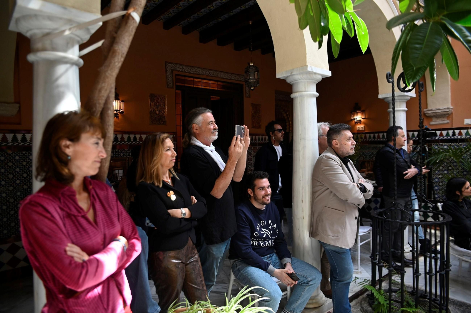 Estrella Morente y una decena de artistas presentan el concierto por la paz de Córdoba, en imágenes