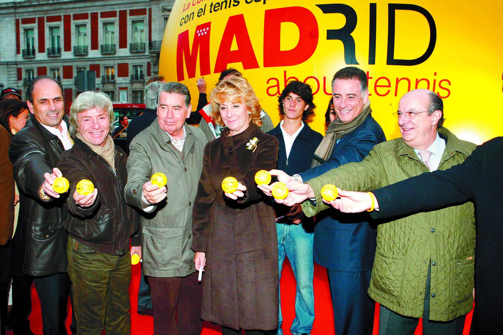 Las fotos de la vida de Manolo Santana