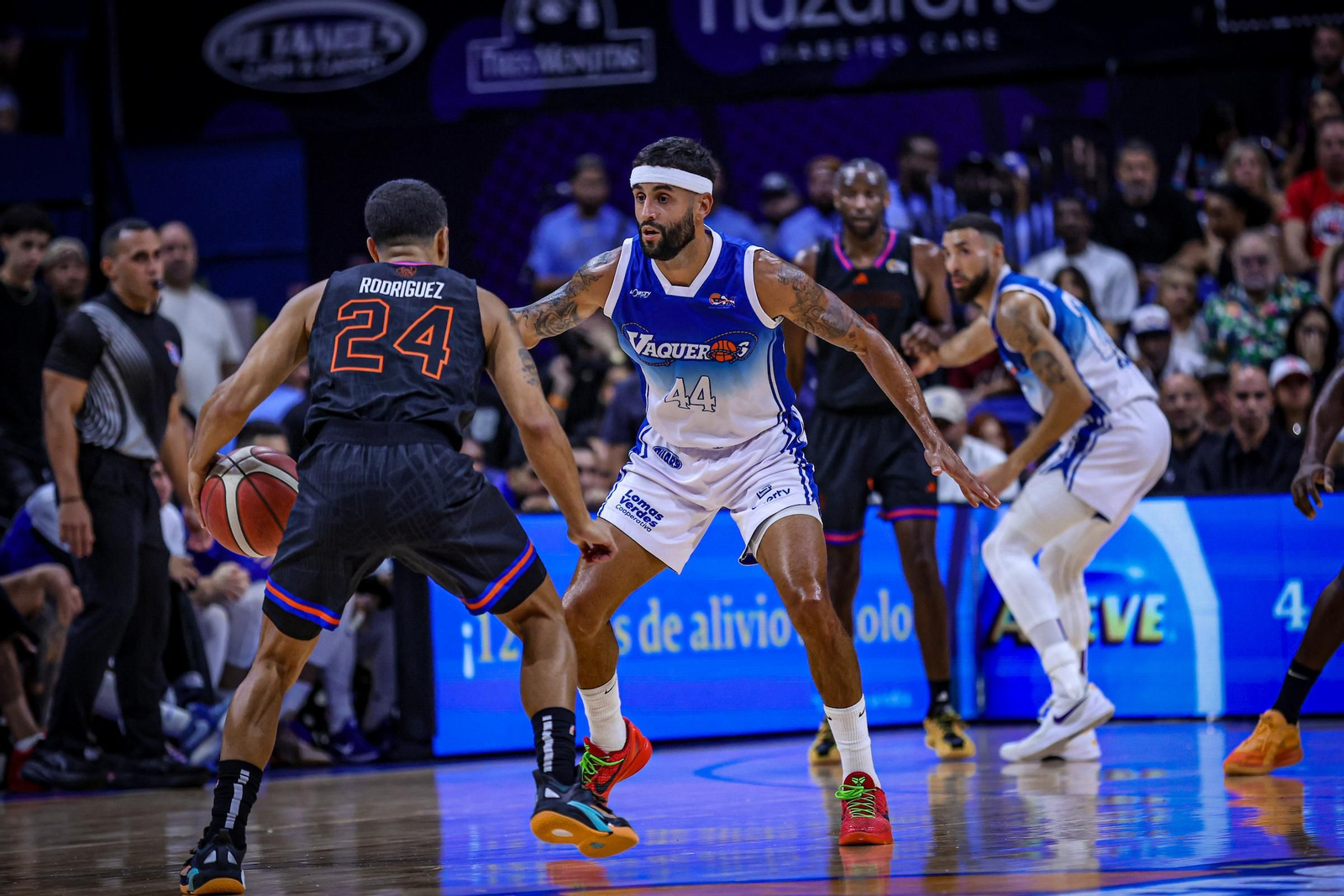 Show de Chris Duarte: 33 puntos y su equipo, a una victoria de la final