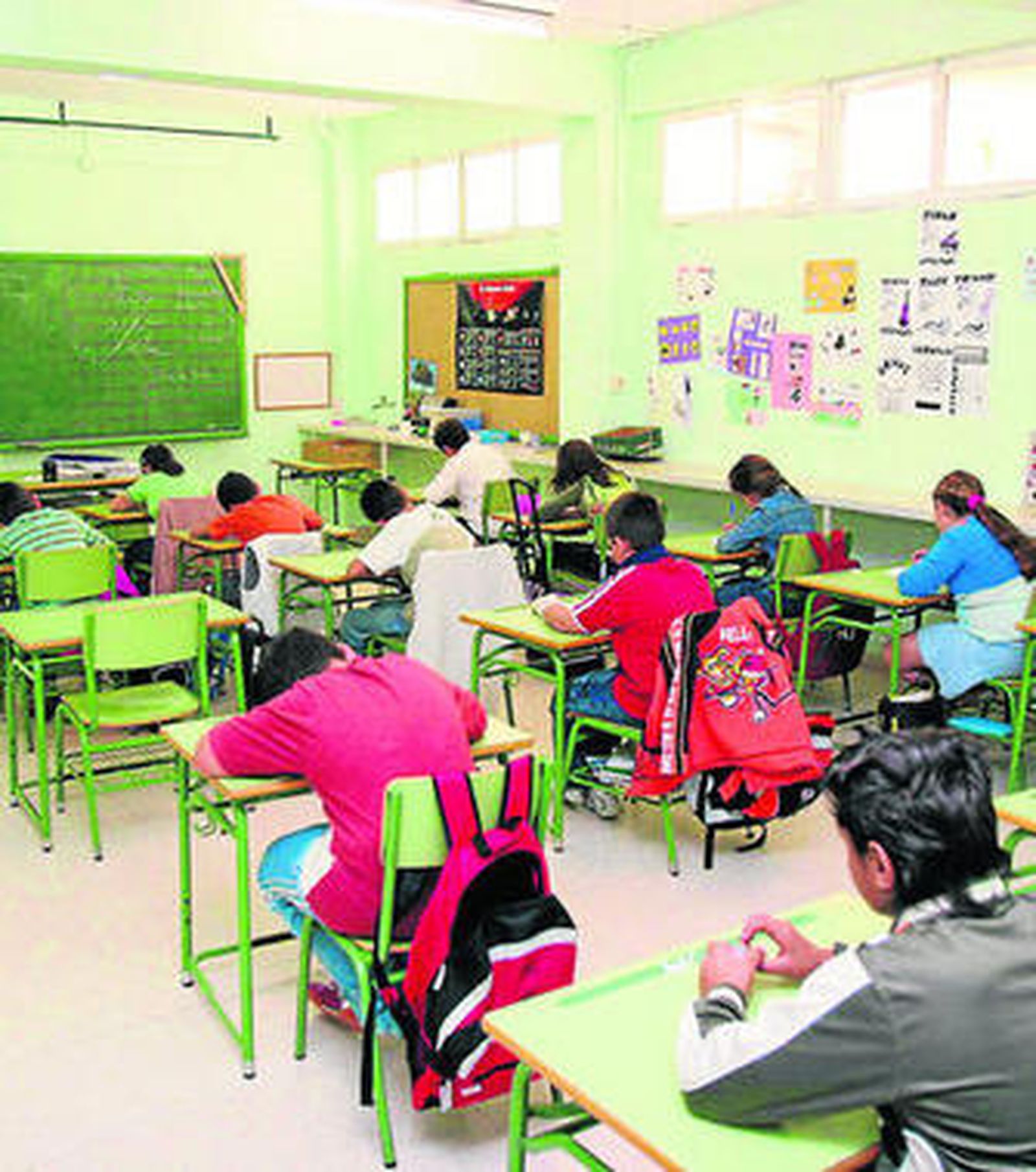 Alumnos del Guillemo Romero Fernández durante una clase.