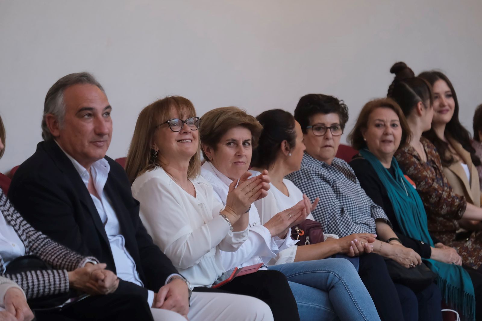 El desfile benéfico de la Asociación Alzheimer Córdoba 2023, en imágenes