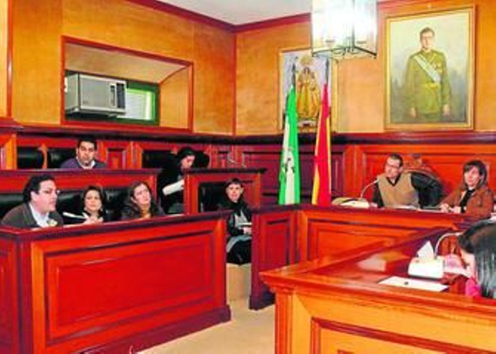 El portavoz del PSOE, David Benjumea, durante su intervención plenaria.