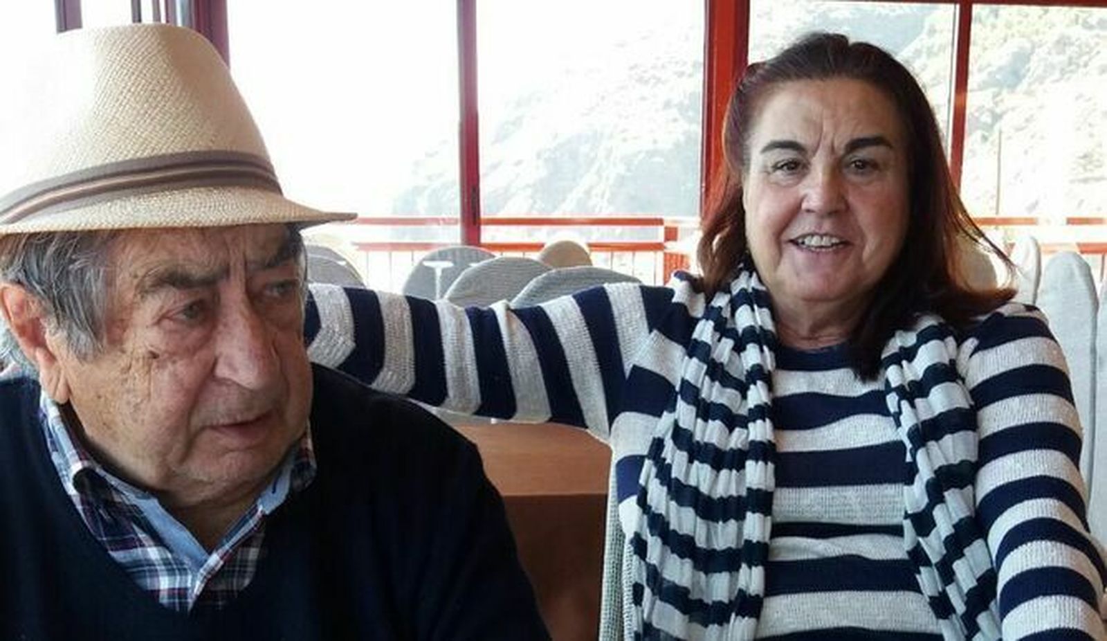 José Ladrón de Guevara junto a su mujer Concha.