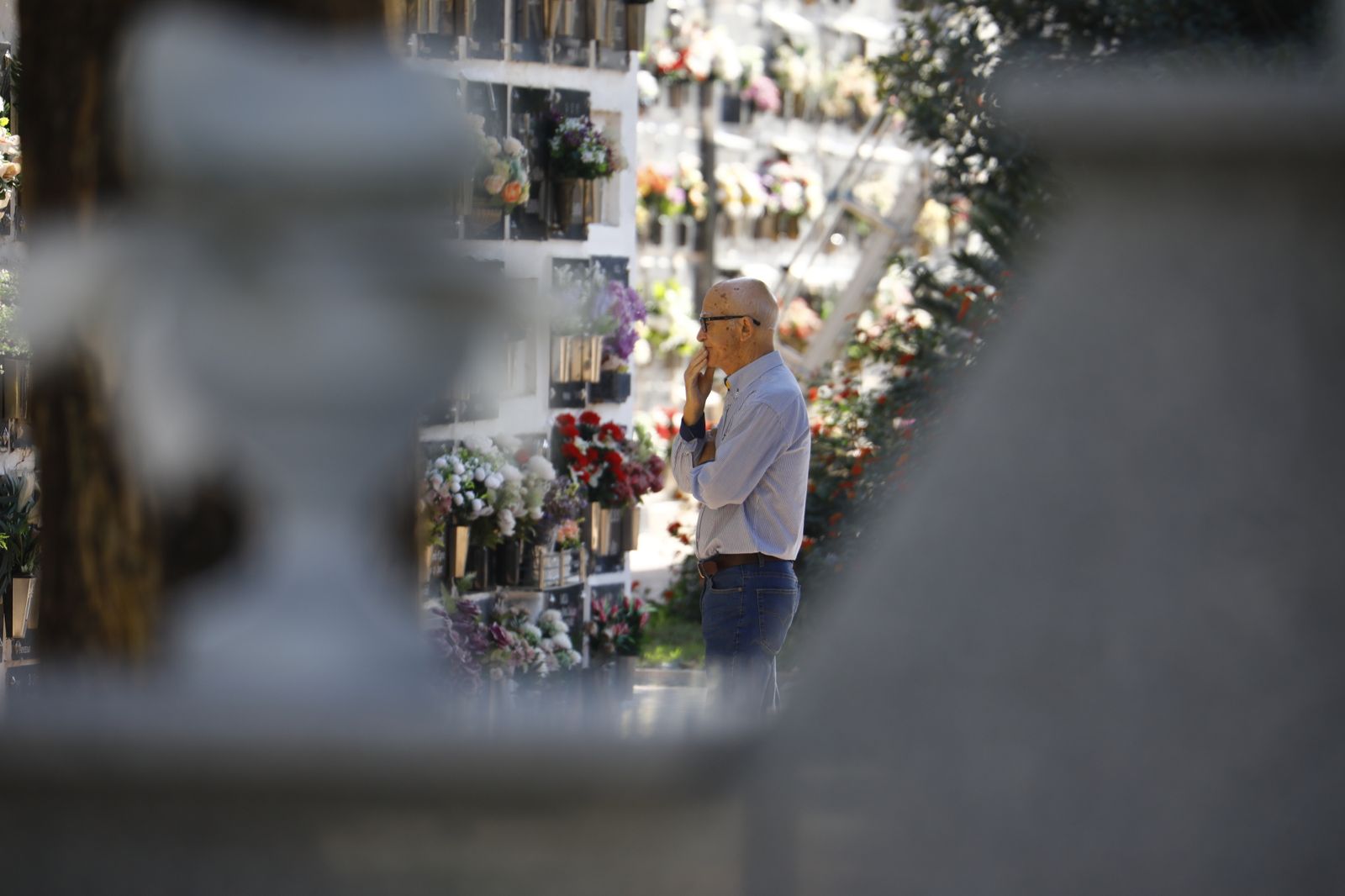 Las imágenes del día de Los Santos en los cementerios de Córdoba