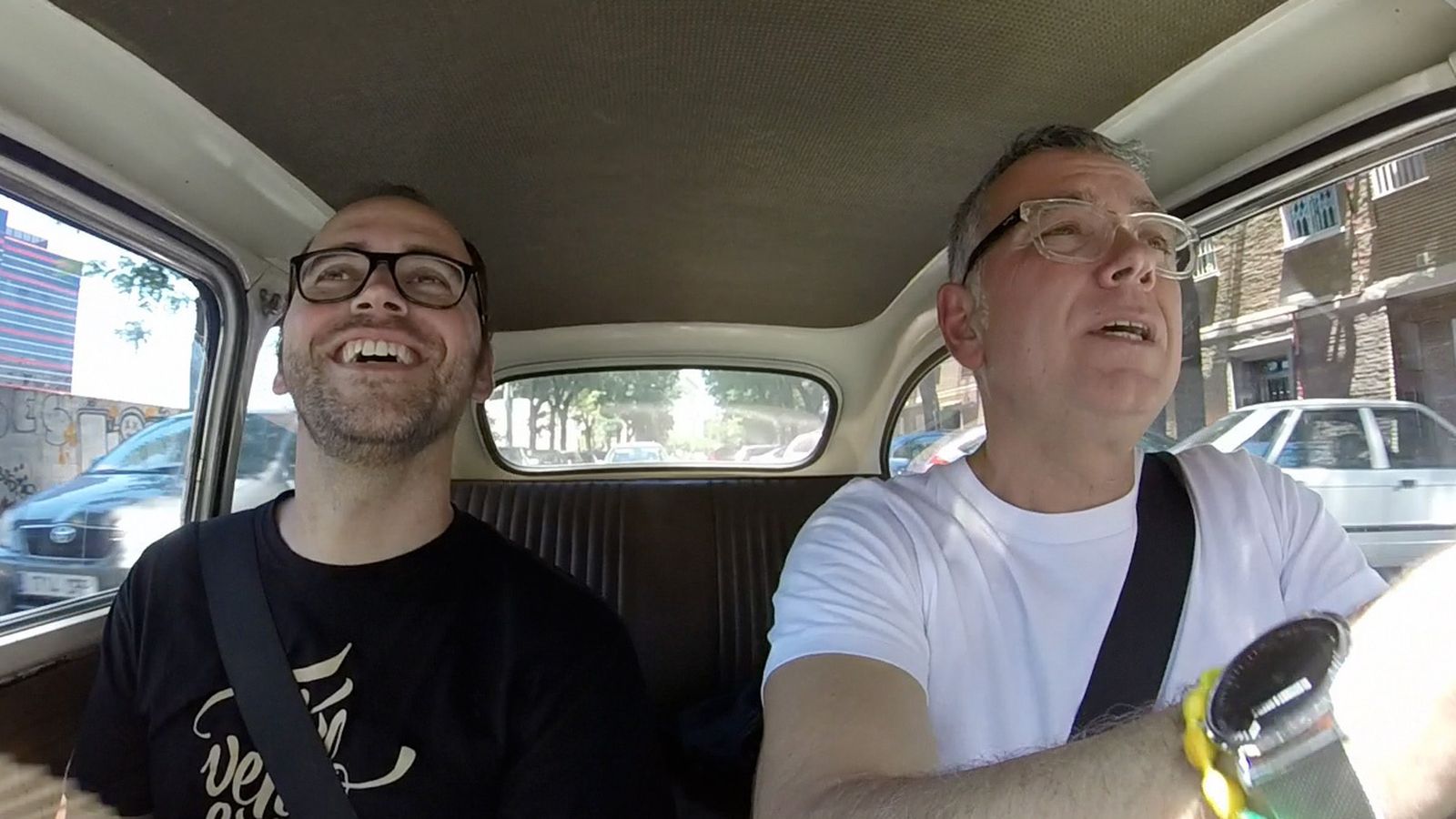 Juan Ramón Lucas, conduciendo.