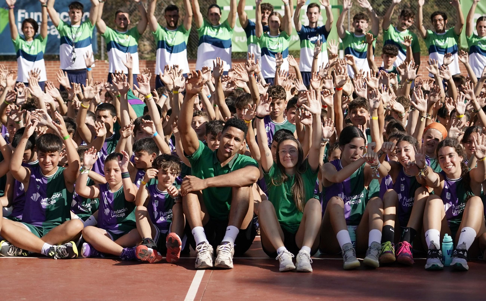 Tyson Pérez y Marta Ortega visitan el Campus de la Fundación Unicaja Tyson Pérez y Marta Ortega visitan el Campus de la Fundación Unicaja