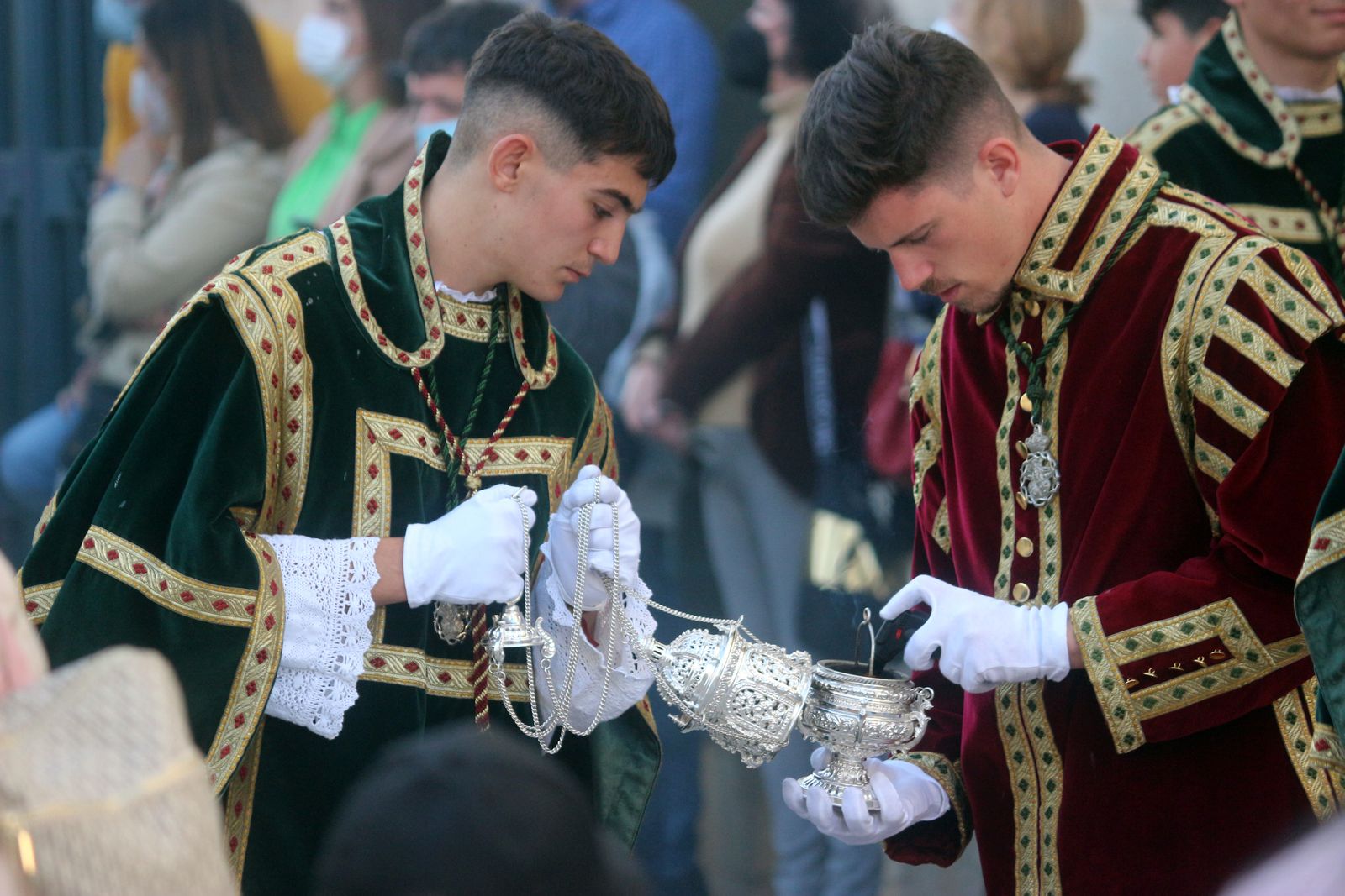 Las imágenes del Miércoles Santo en Puerto Real: Hermandad de la Vera-Cruz