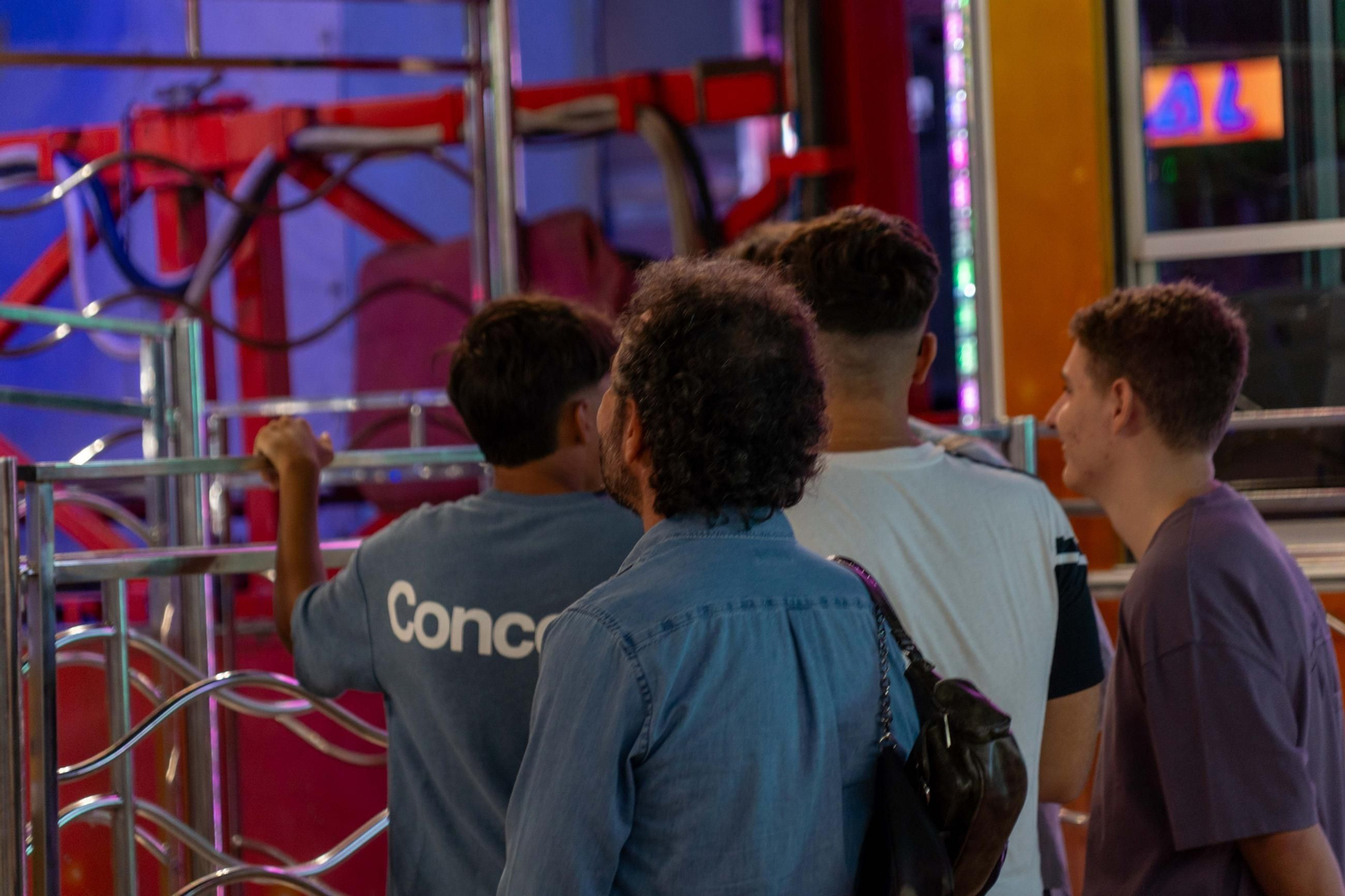 Colombinas 2025: Imágenes del ambiente el viernes 1 de agosto en las Fiestas Colombinas