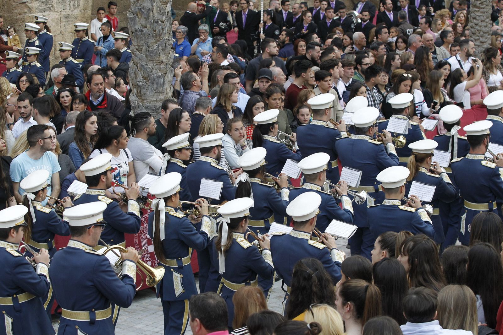 Imágenes de la Procesión de Estudiantes. Semana Santa Almería 2019
