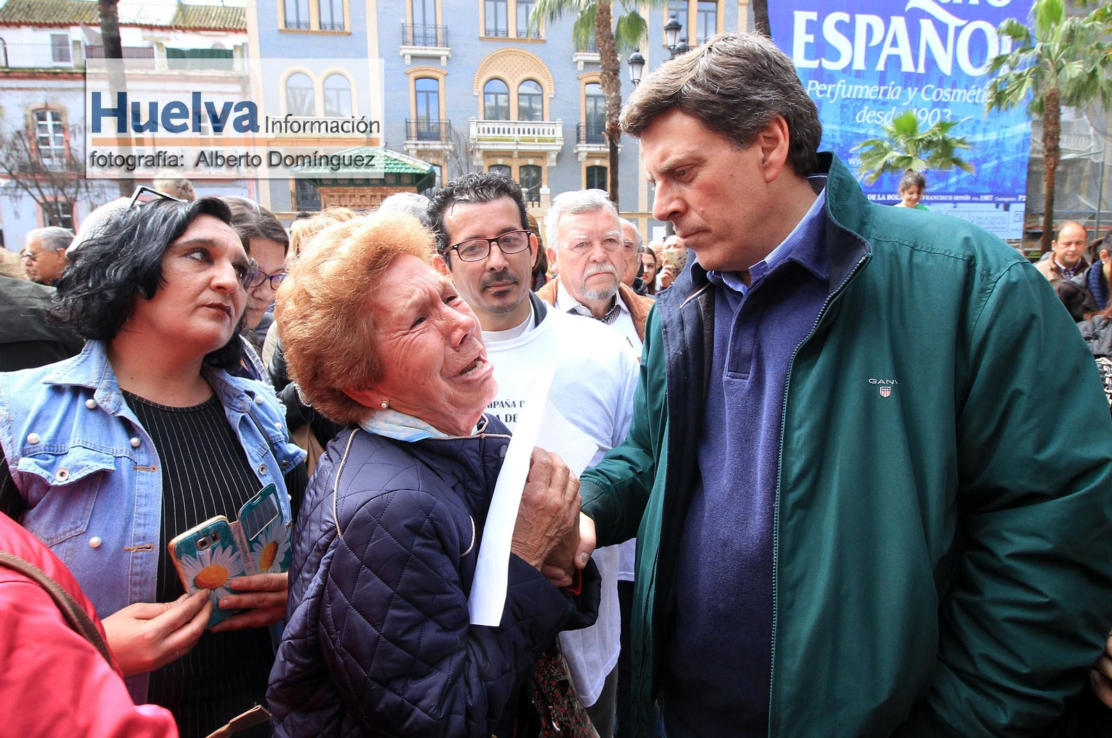 Imágenes de la manifestación contra la derogación de la prisión permanente revisable celebrada en Huelva