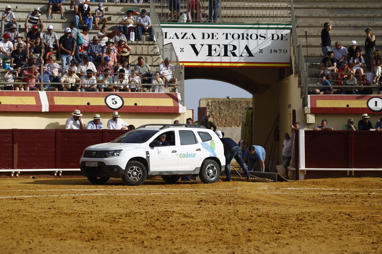 Corrida de toros en Vera, en imágenes
