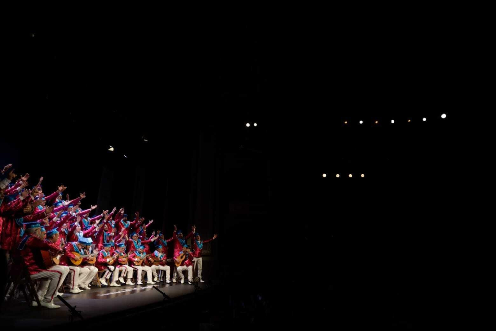 Coro 'Carrera oficial'