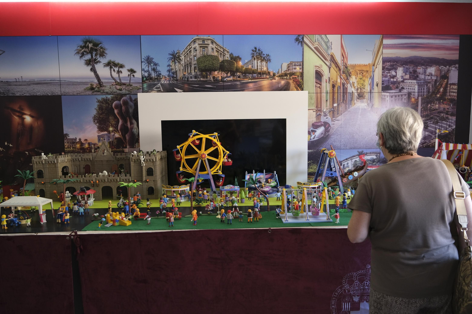 Fotogalería de los playmobil en la Feria de Almería.