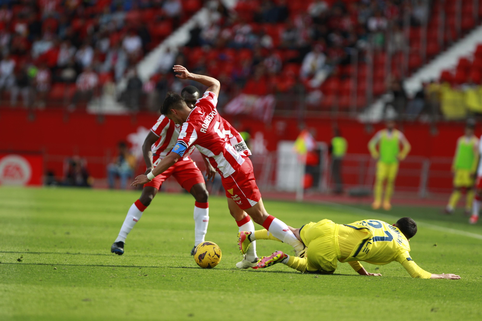 Las mejores imágenes del partido de fútbol U.D. Almería-Villarreal C.F.