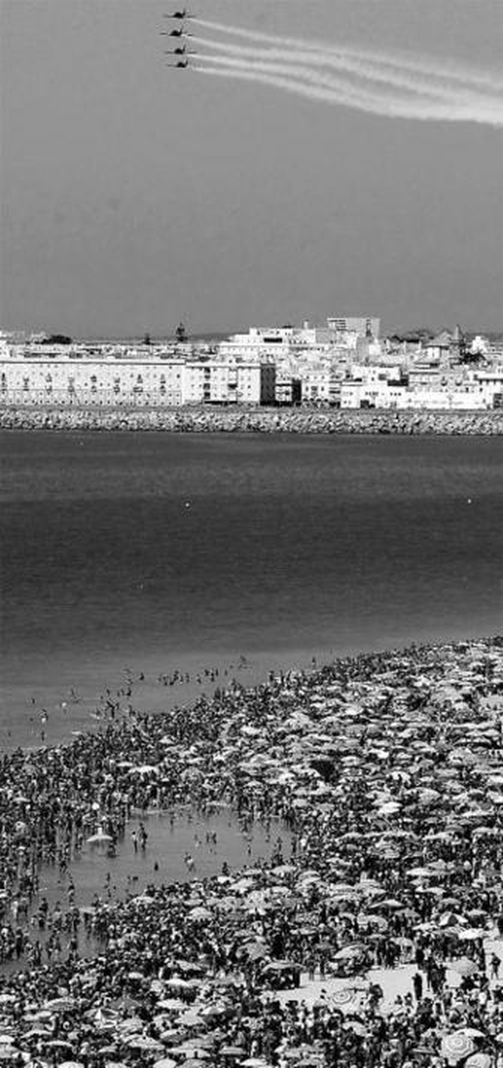 El éxito garantiza la continuidad del Festival Aéreo en años venideros