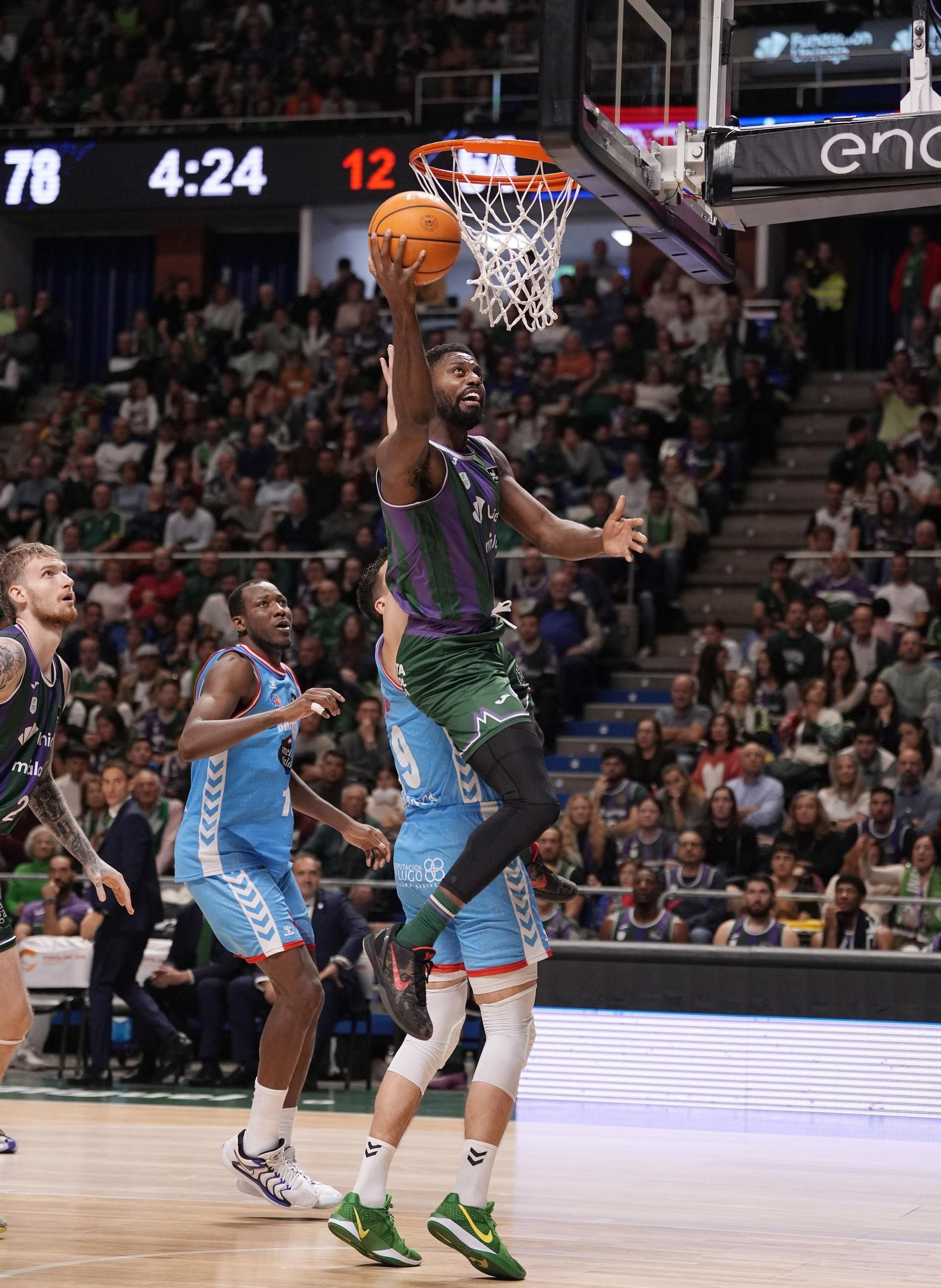Melvin Ejim, sus cuatro años y seis títulos en Málaga