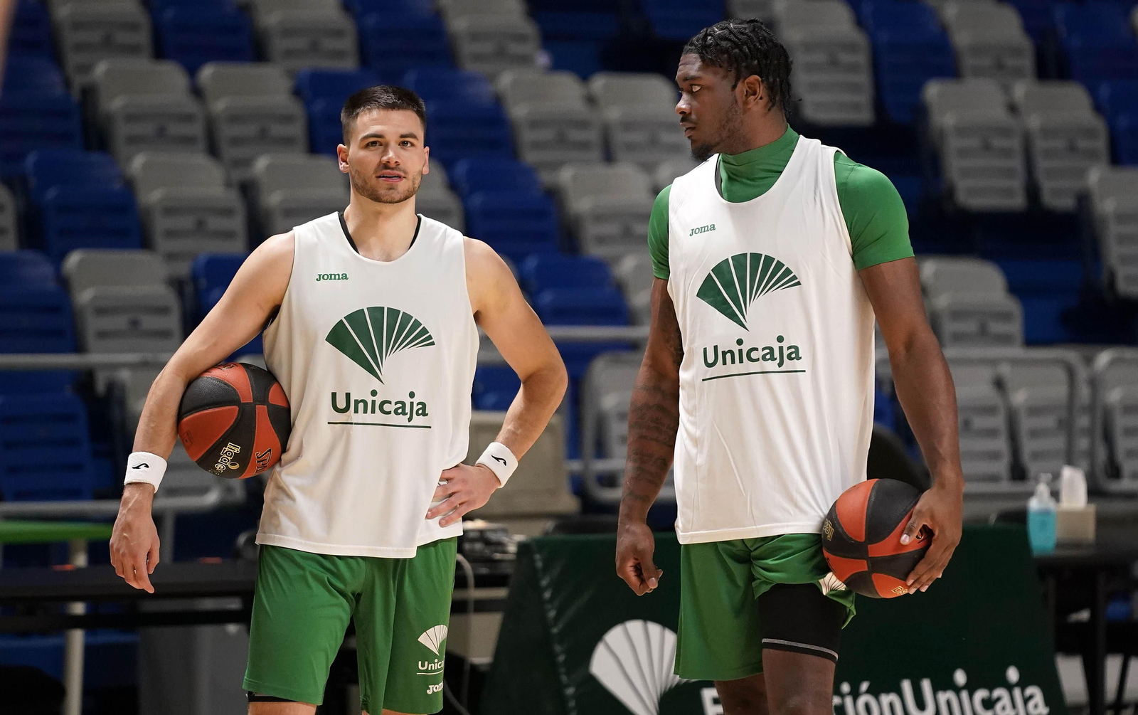 El primer entrenamiento de Cameron Oliver con el Unicaja, en fotos