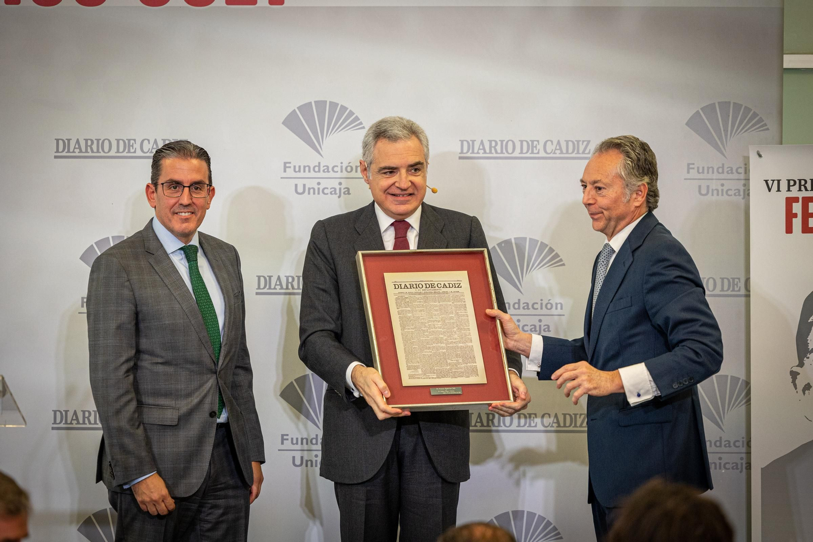 Las imágenes de la entrega del premio Federico Joly al abogado Pedro Pérez-Llorca Zamora