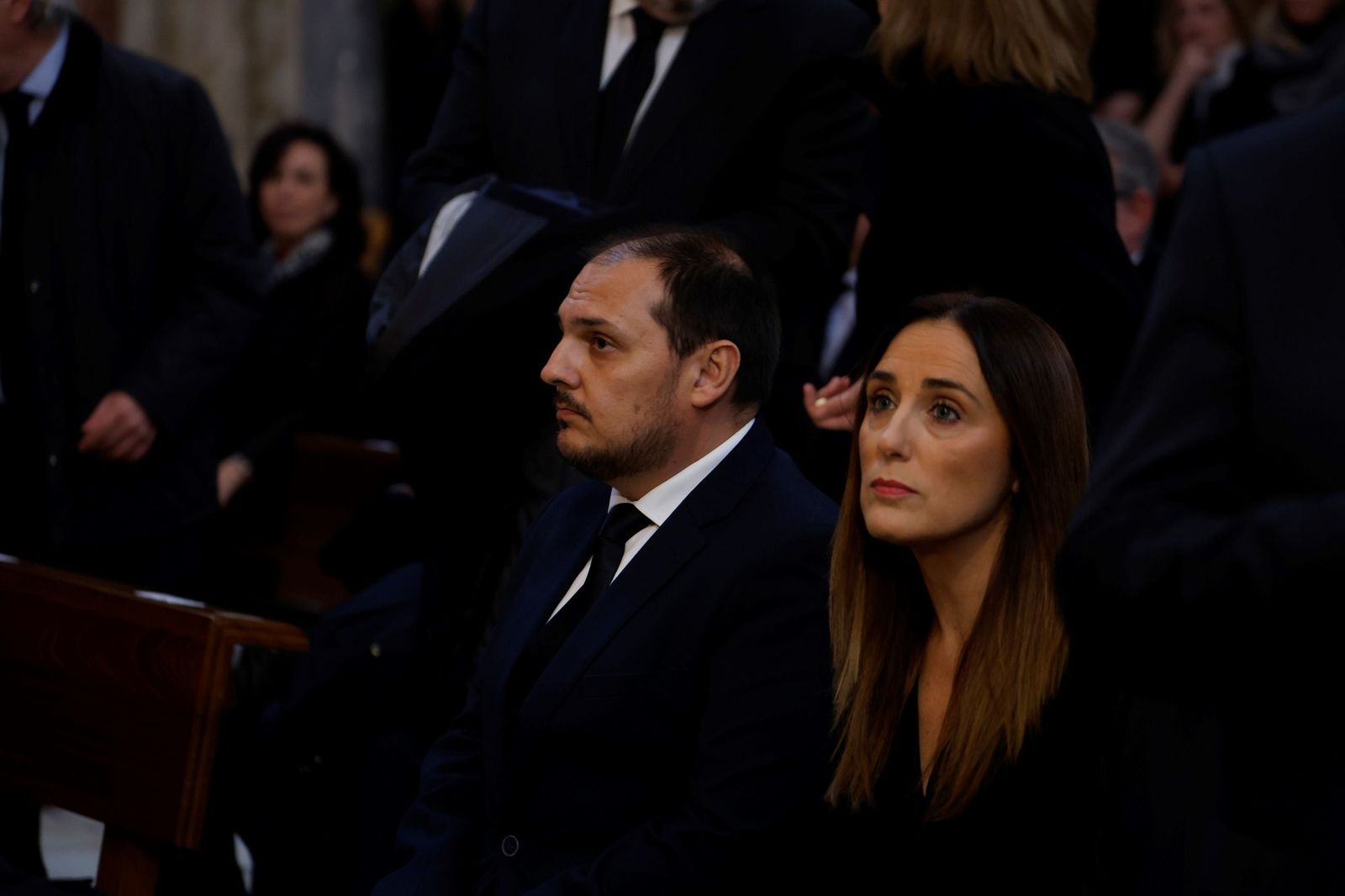 Las imágenes del funeral en Córdoba por las víctimas de la tragedia de Adamuz