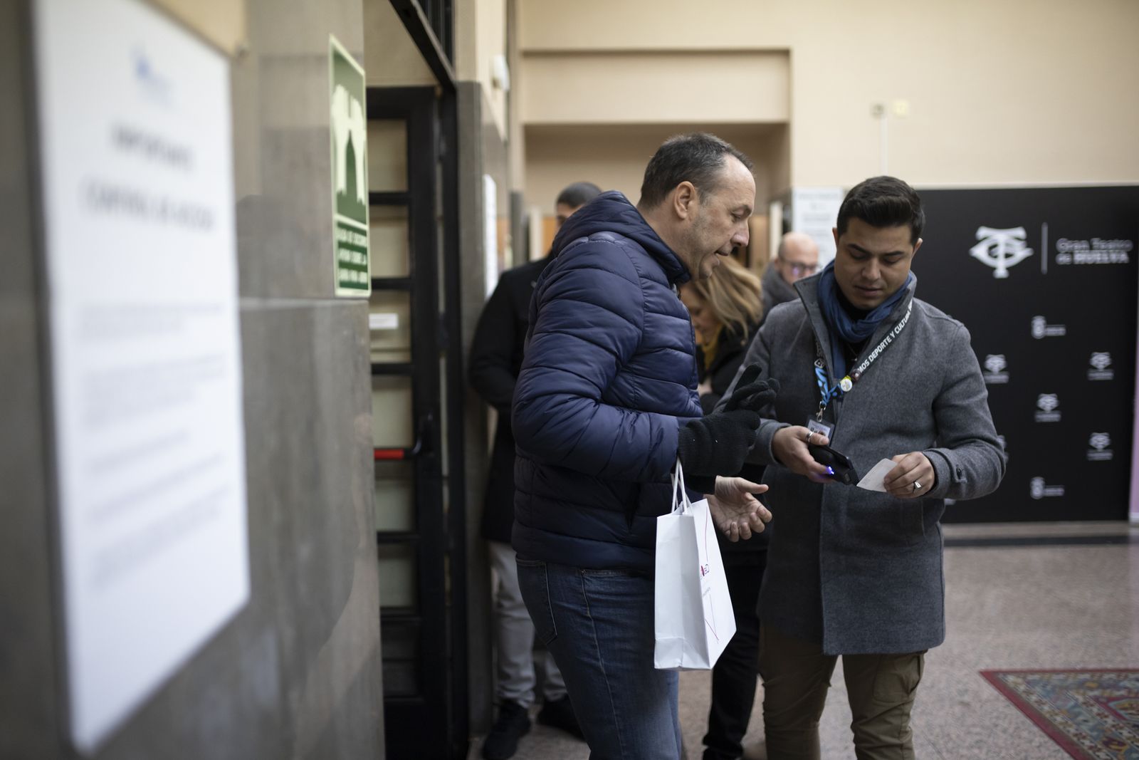 Ambiente en la final  del Carnaval Colombino