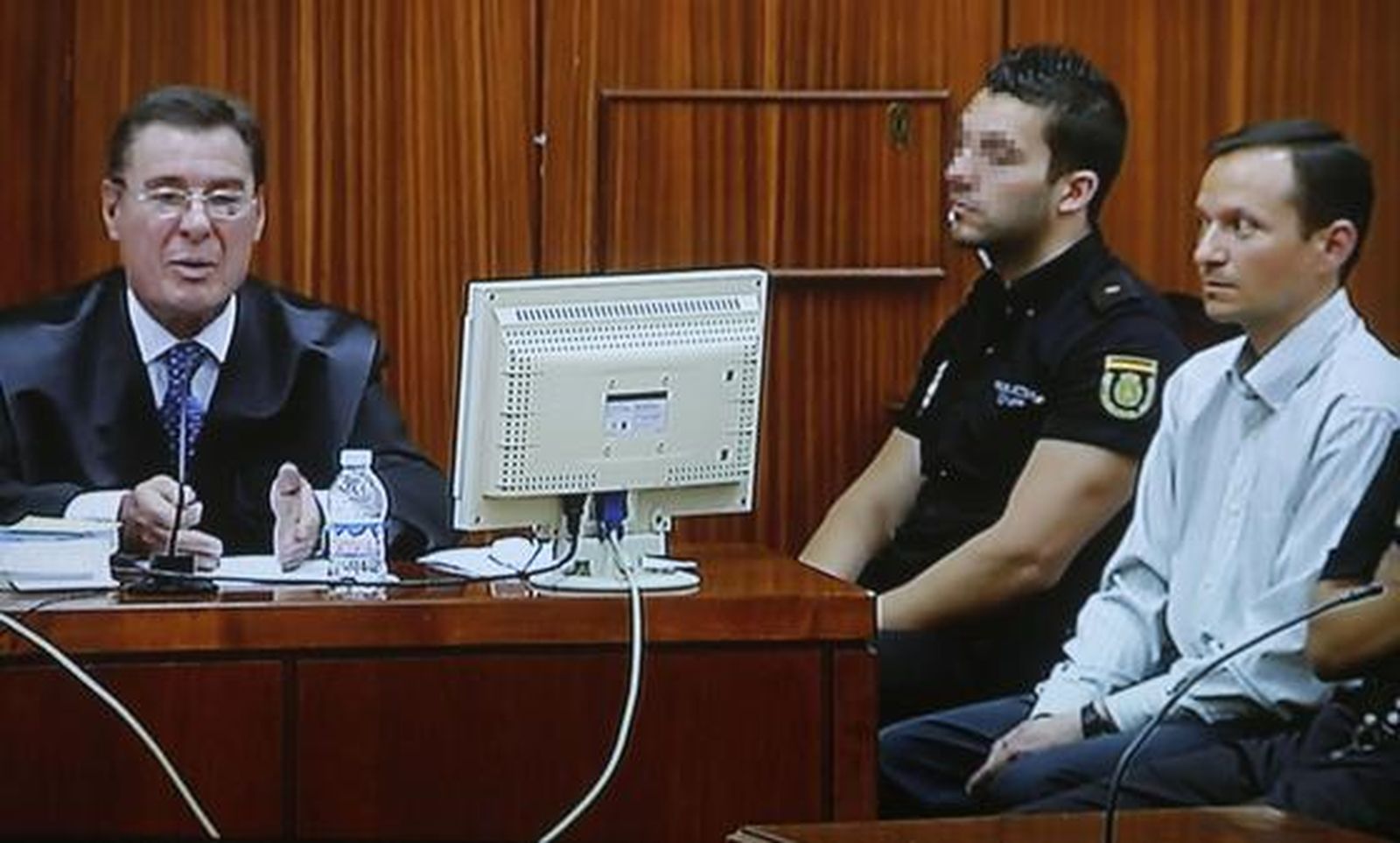 Sánchez de Puerta abandona la defensa de Bretón