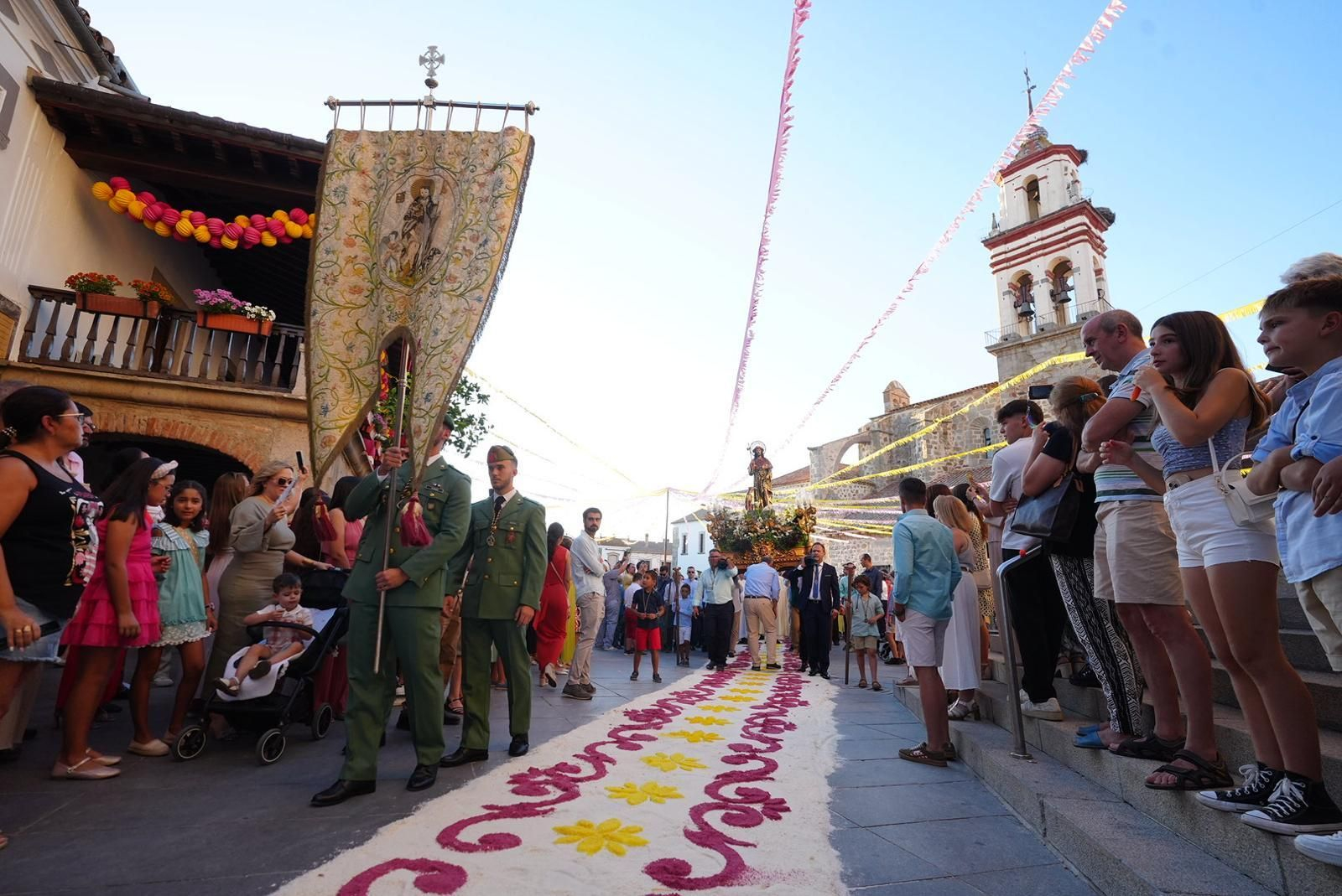 La procesión de San Roque en Dos Torres