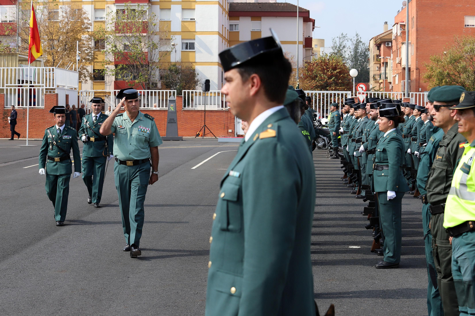 Imágenes de la toma de posesión de Andrés López como coronel jefe de la Comandancia de la Guardia Civil en Huelva