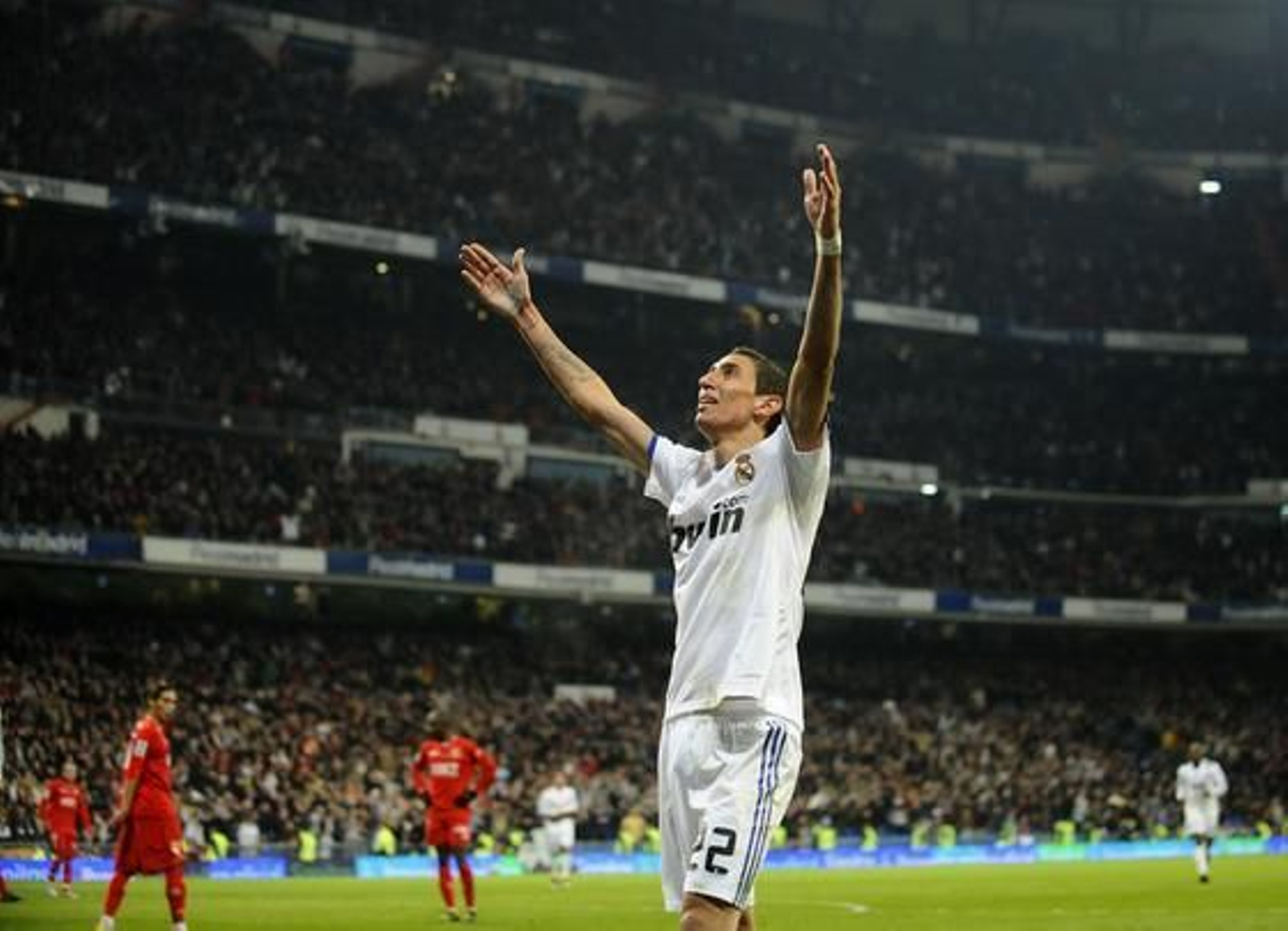 El Sevilla cae en el Bernabéu pese a jugar con un jugador más durante casi media hora. / AFP