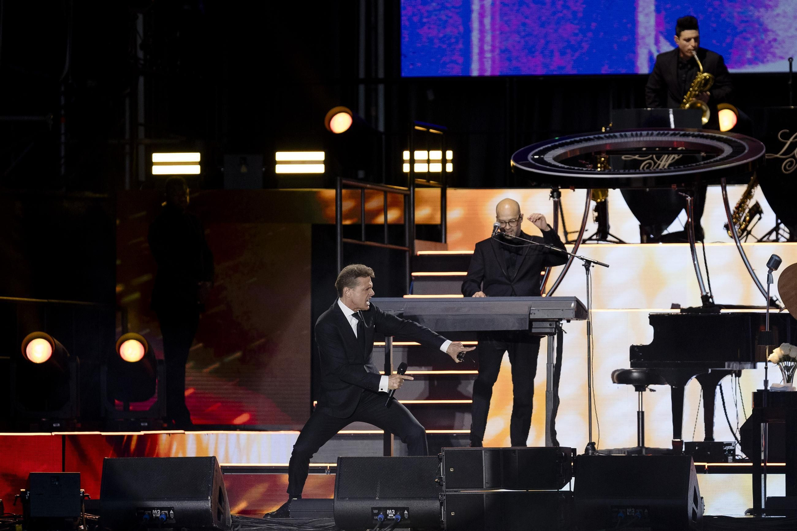 Las imágenes del concierto de Luis Miguel en el Concert Music Las imágenes del concierto de Luis Miguel en el Concert Music