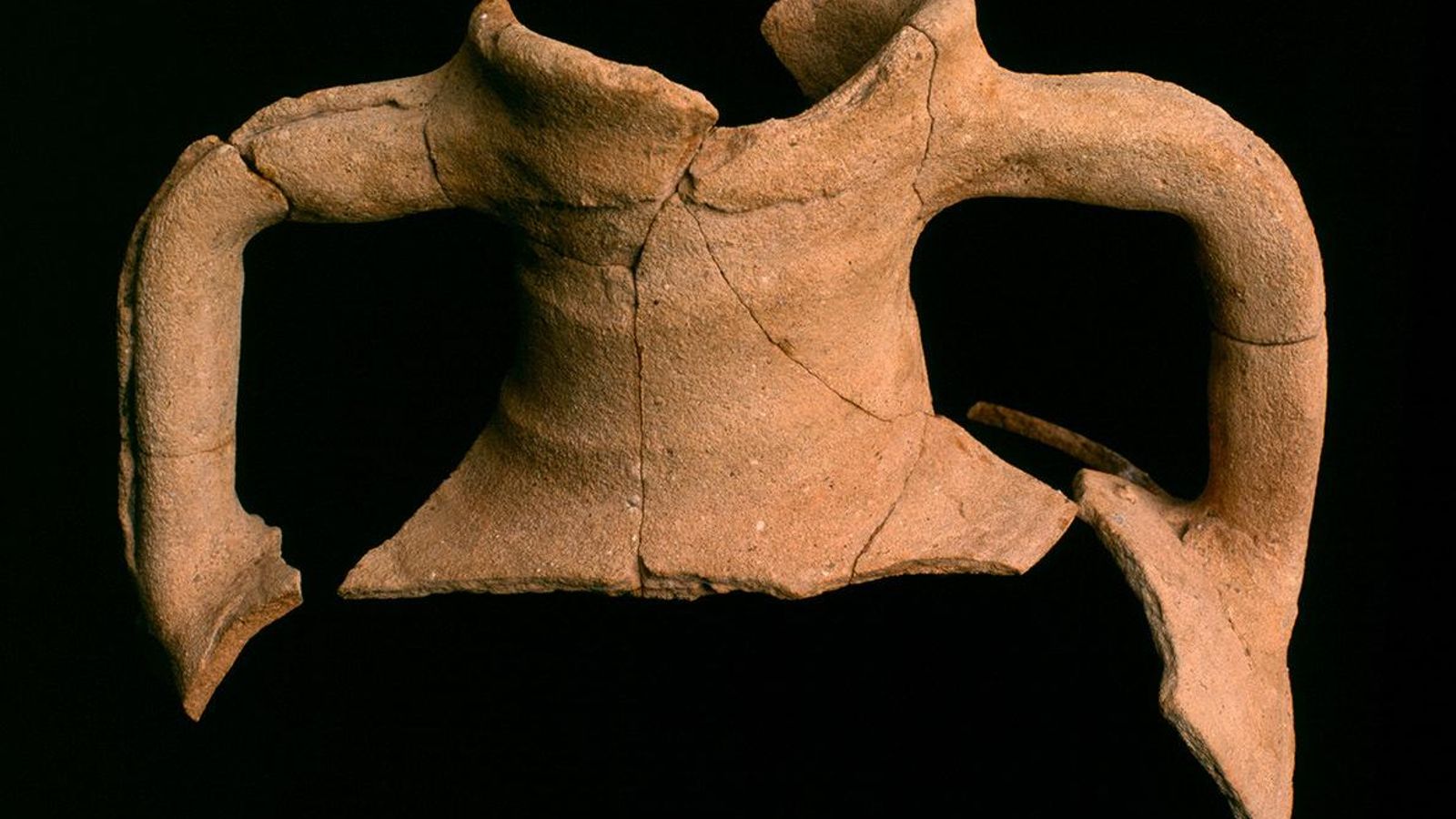 Ánfora procedente de la zona oriental del Imperio Bizantino, de los siglos VI-VII d.C., hallada en la factoría excavada en la calle San Nicolás.