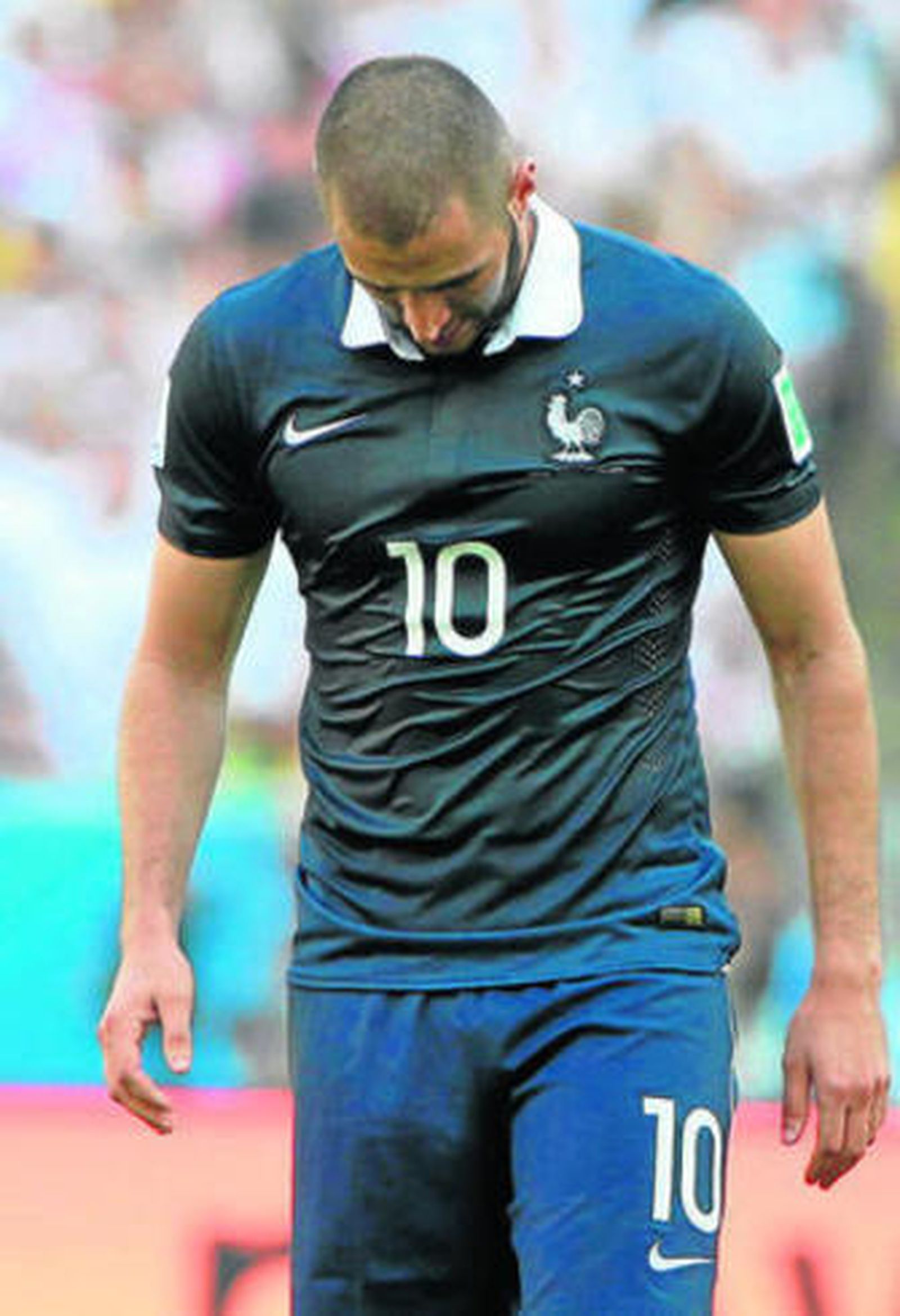 Francia dice adiós, pero promete regresar