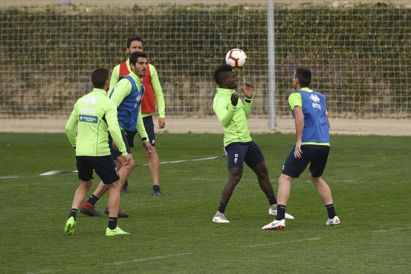 Bernardo ya entrena con normalidad junto al resto de sus compañeros