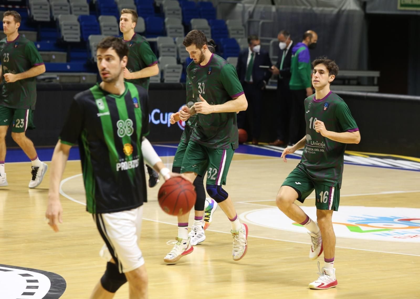 Las fotos del Unicaja - Joventut del Top 16 de Eurocup