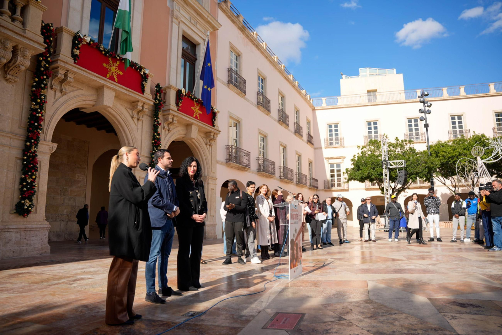 Almería reivindica la diversidad en el Día Internacional del Migrante, en imágenes