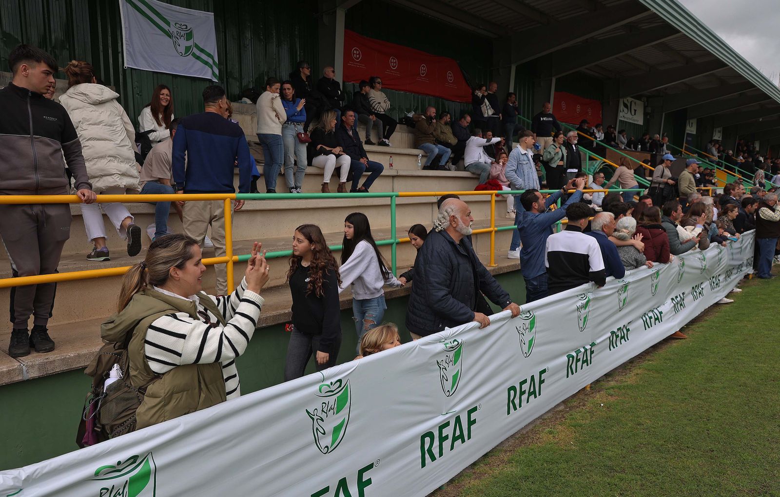Imágenes de las finales de la Copa Andalucía infantil y cadete de fútbol en Los Barrios