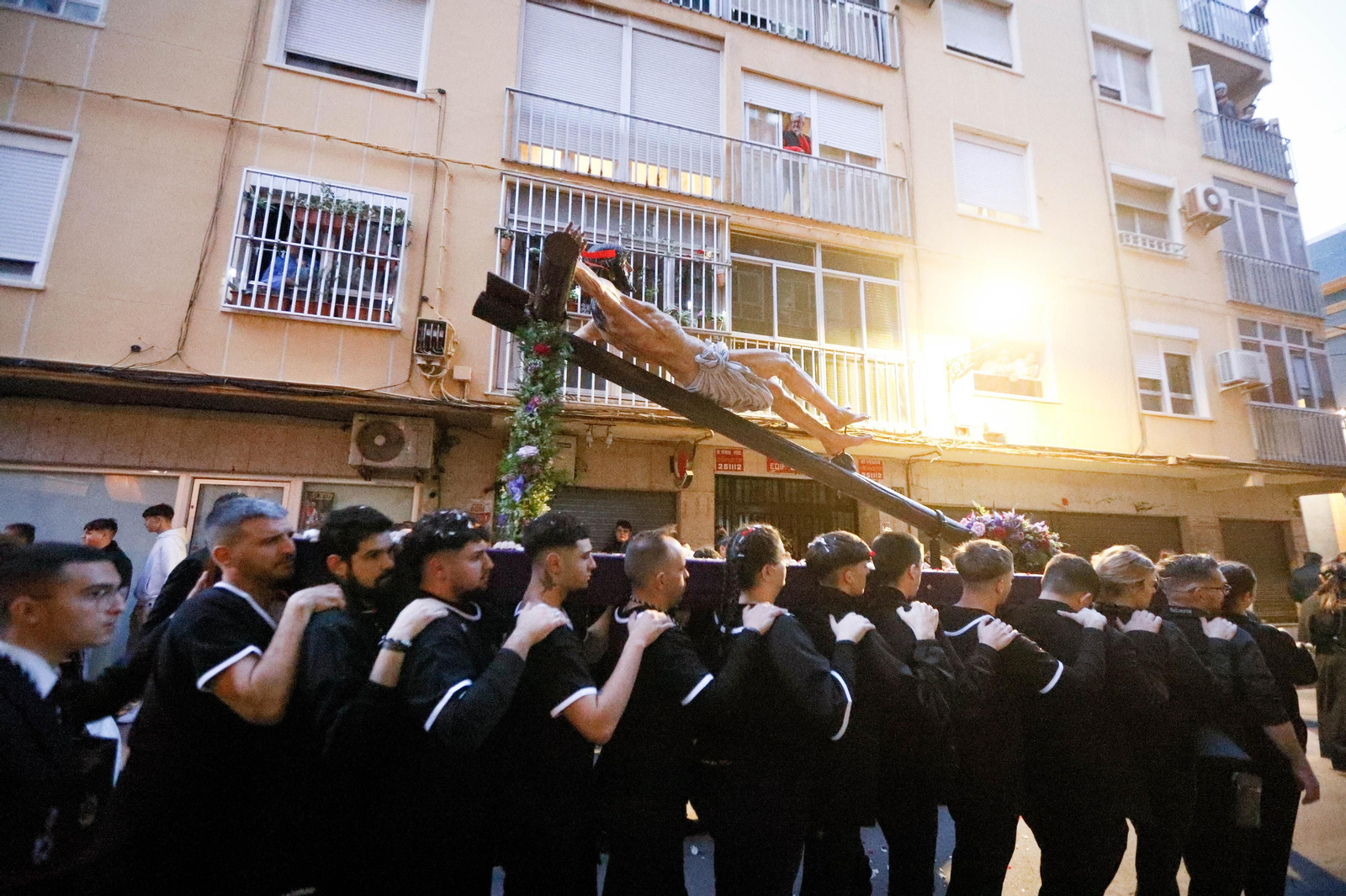 La procesión del Calvario, en imágenes