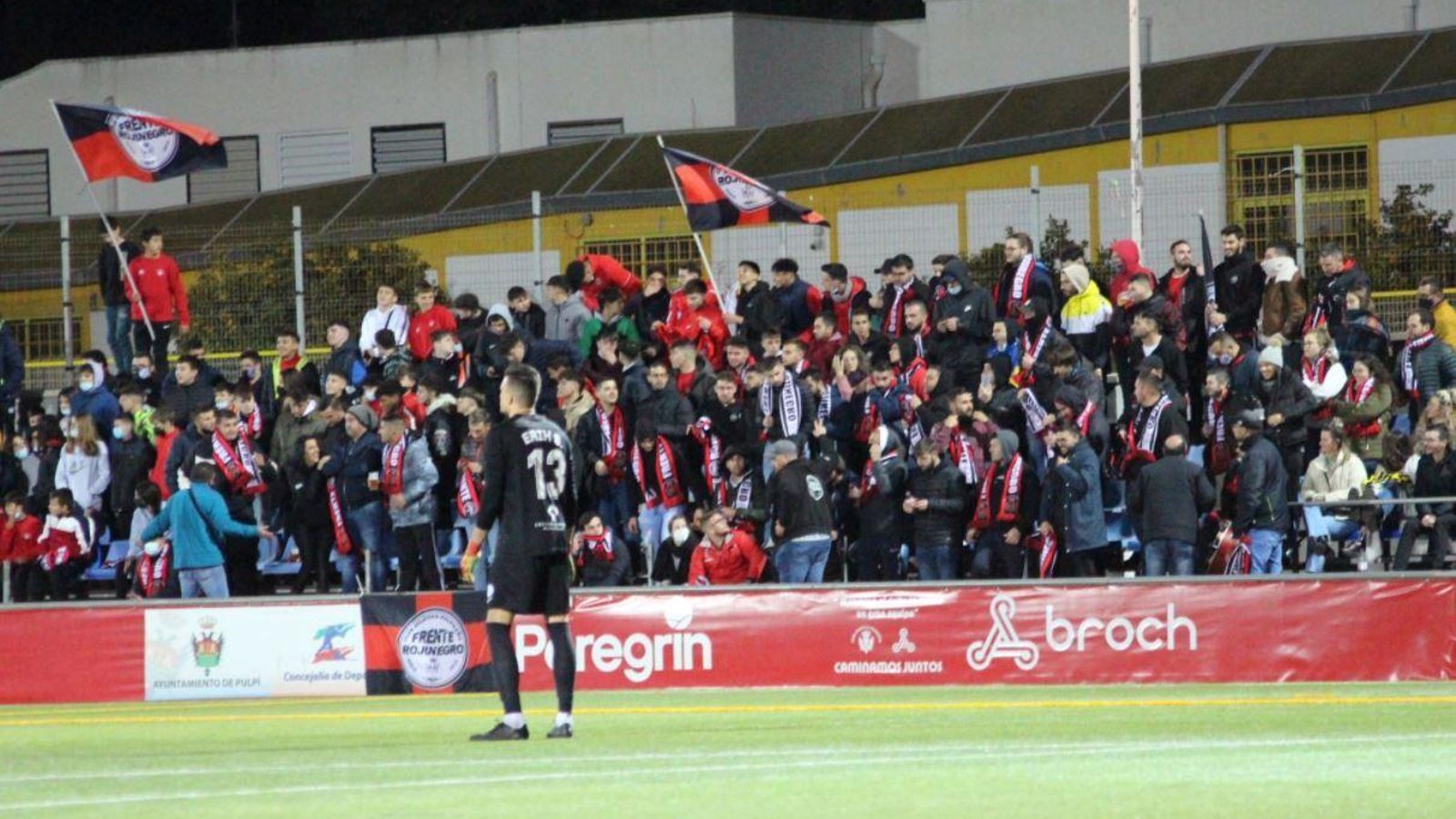 San Miguel, apoyando a los suyos.