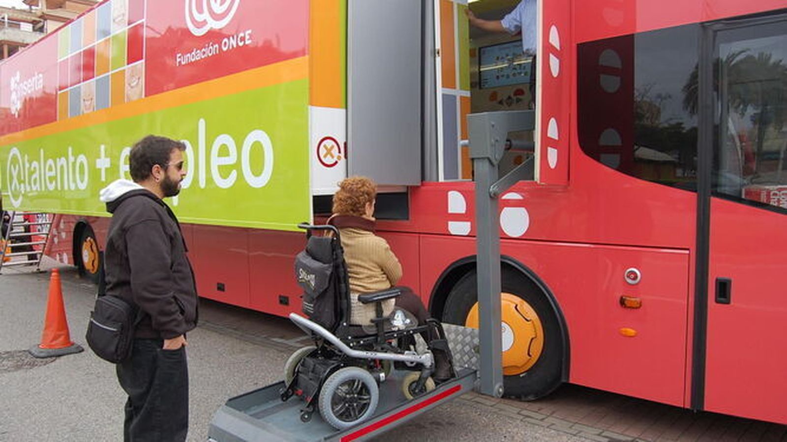 Fundación ONCE trae a Almería un programa para fomentar la contratación de personas con discapacidad