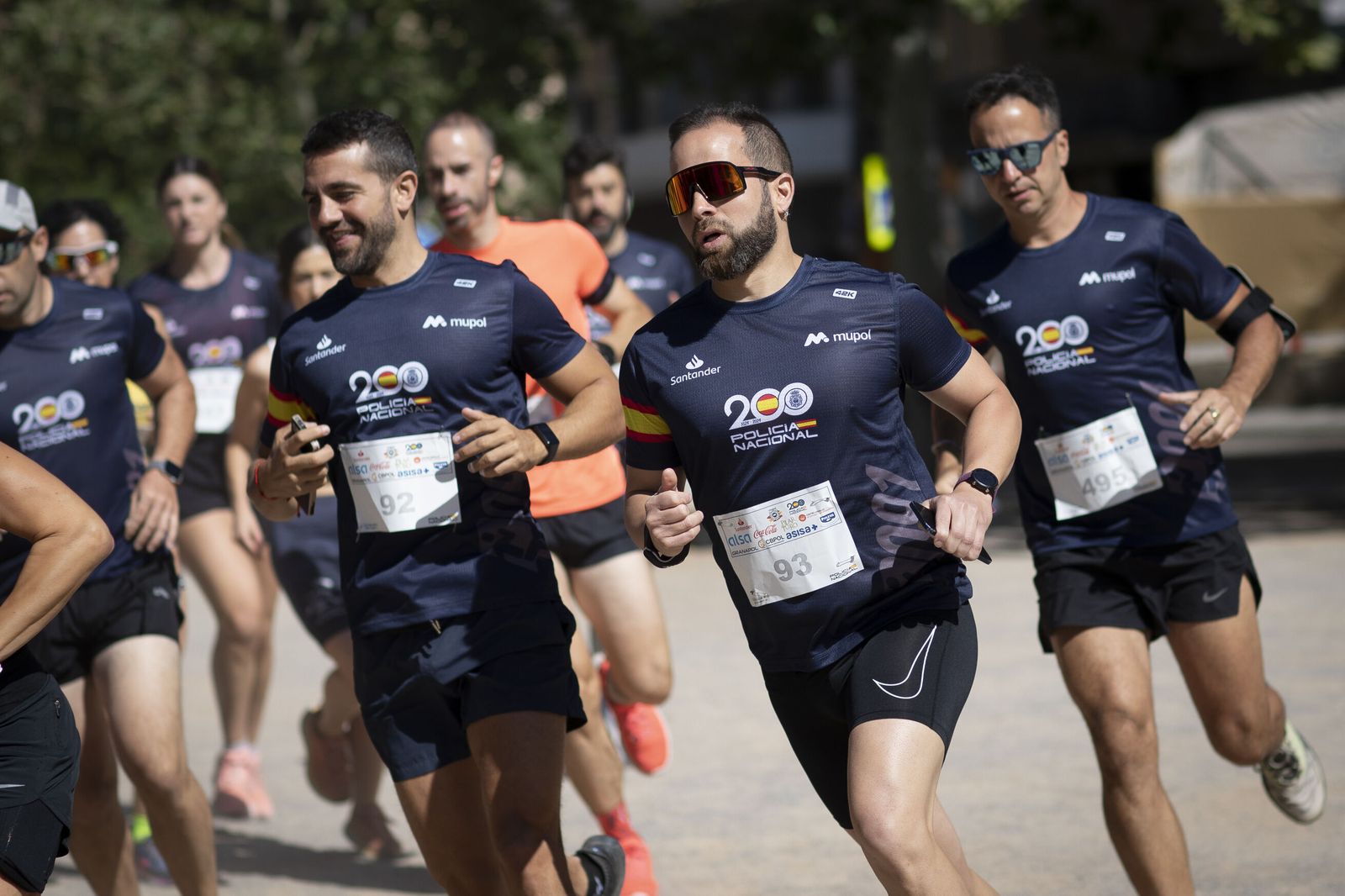 Encuéntrate en las imágenes de la carrera de la Policía Nacional 'Ruta 091'