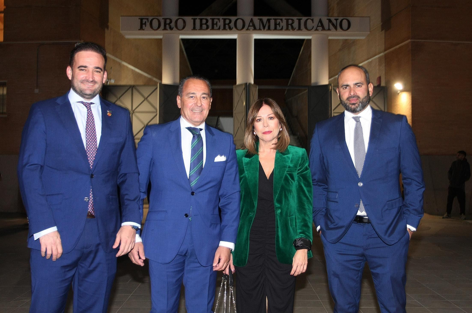 Imágenes de la recepción a los invitados a la gala del 40 aniversario de Huelva Información