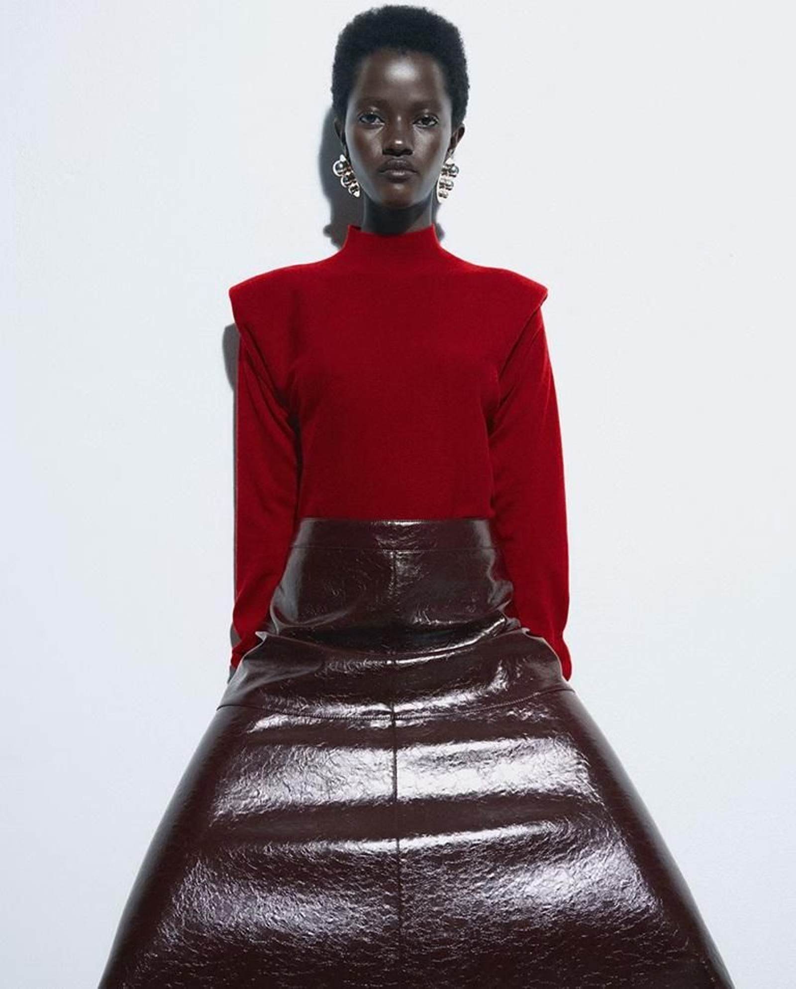 Jersey rojo de Sfera.