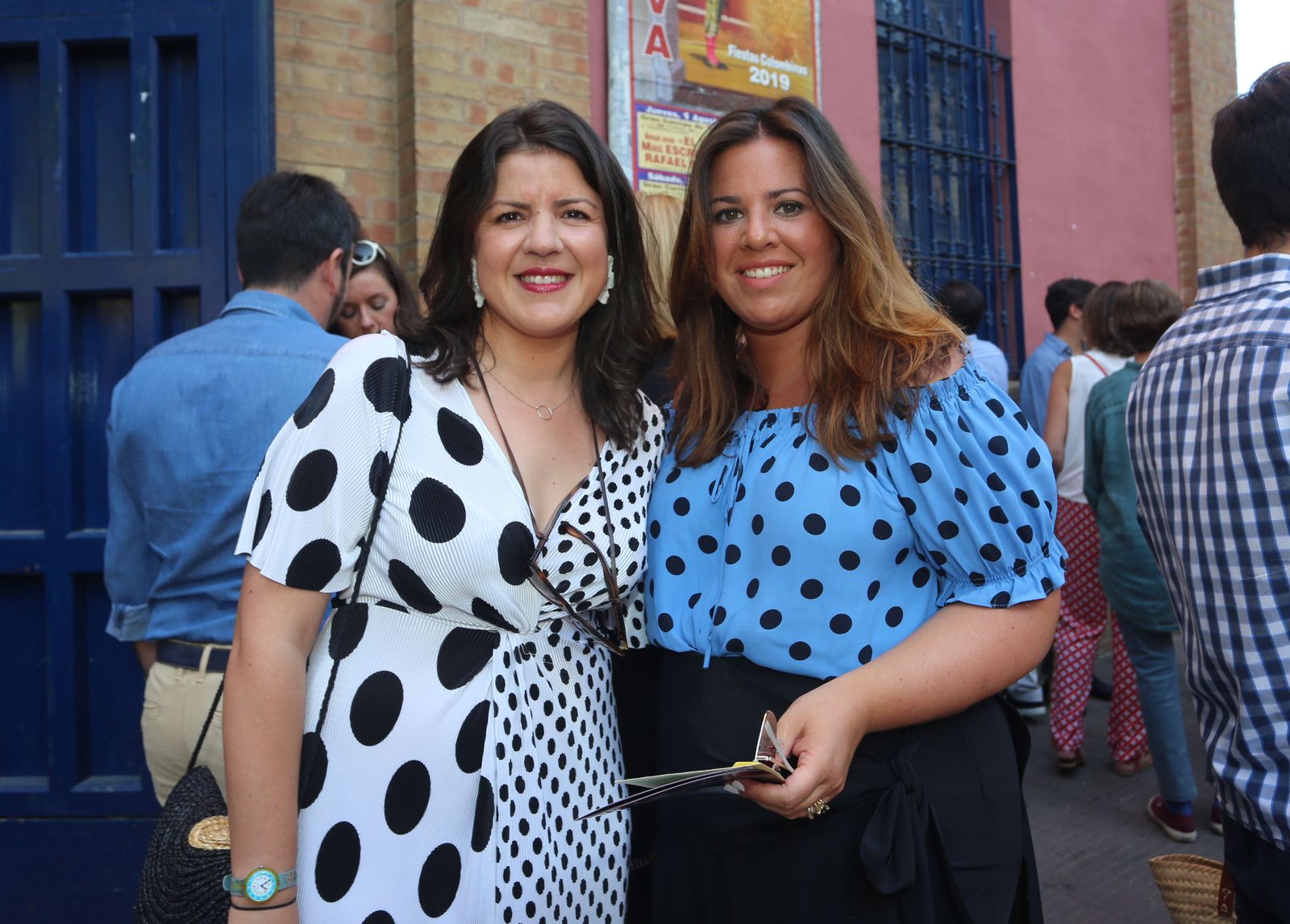 Imágenes del ambiente de la corrida del 2 de agosto en la Plaza de Toros de la Merced