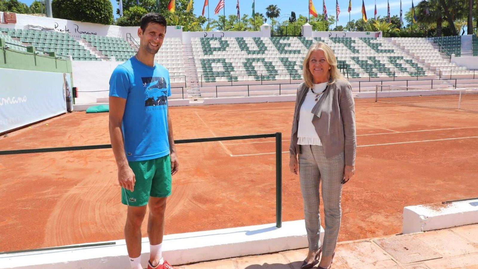 Djokovic y Ángeles Muñoz en Puente Romano.