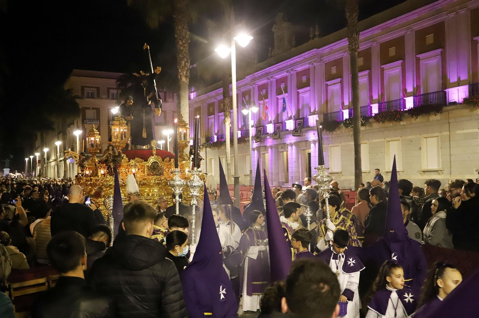 Imágenes del Nazareno en la madrugá de Huelva