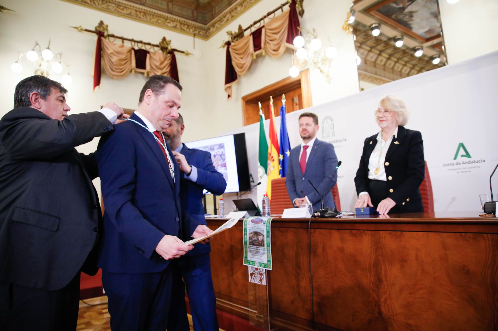 Juan Manuel Martín Robles ingresa como académico de Historia de Andalucía y te lo contamos en imágenes