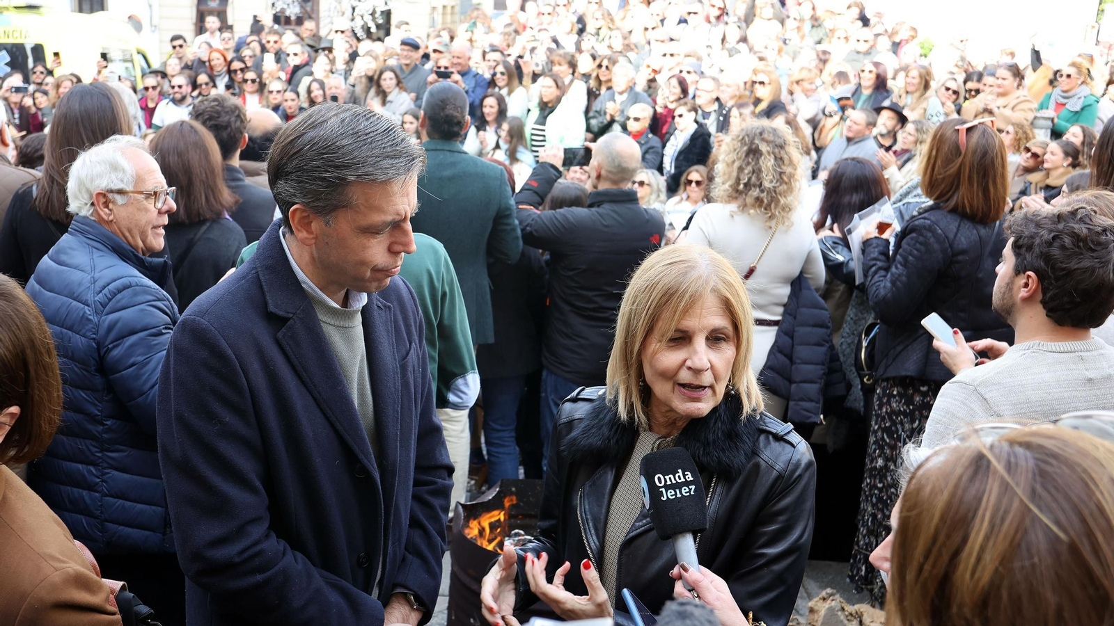 Imágenes de la zambomba BIC en Jerez