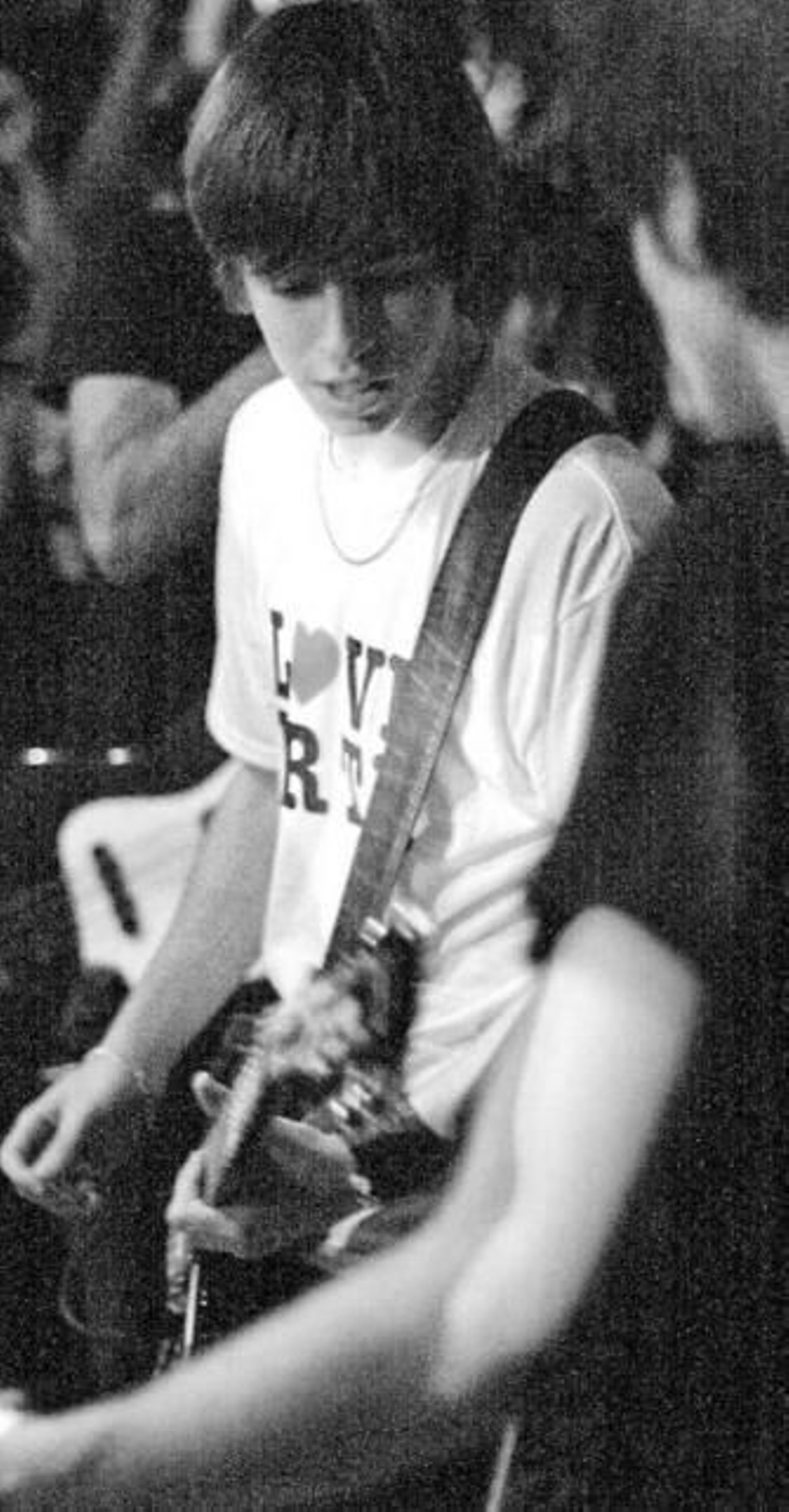 El guitarrista de Alerta Roja durante el concierto.