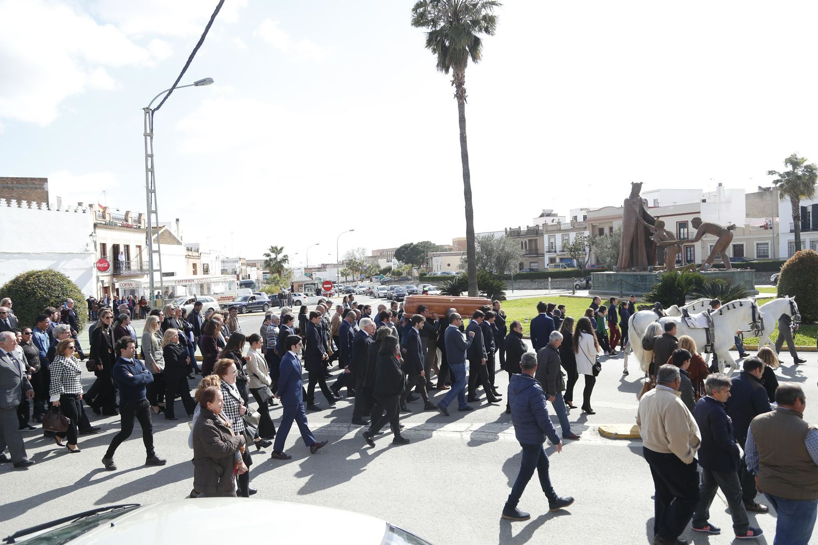 Las imágenes del funeral de Ángel Peralta