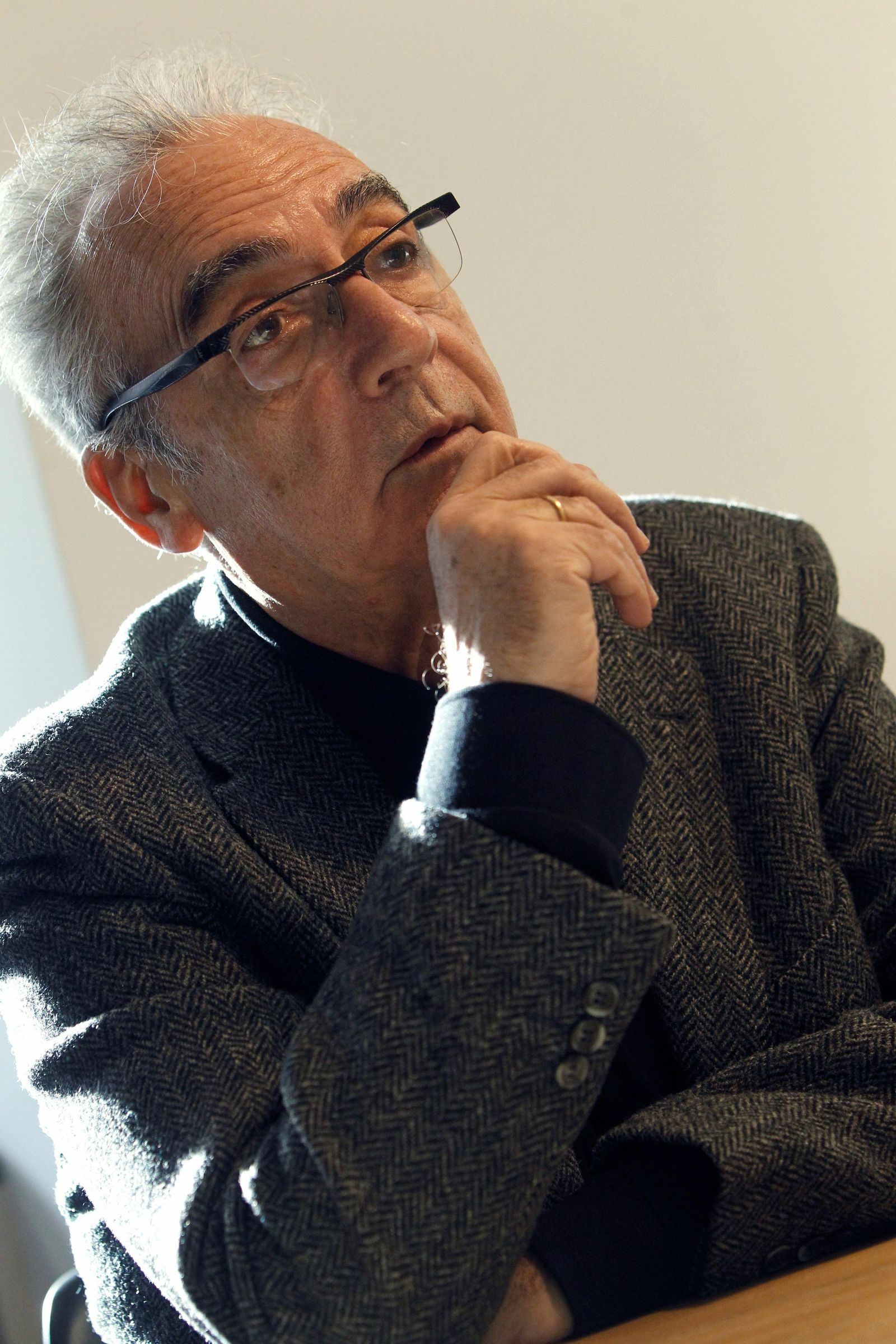 Juan José Millás clausura la Feria del Libro de Tomares.